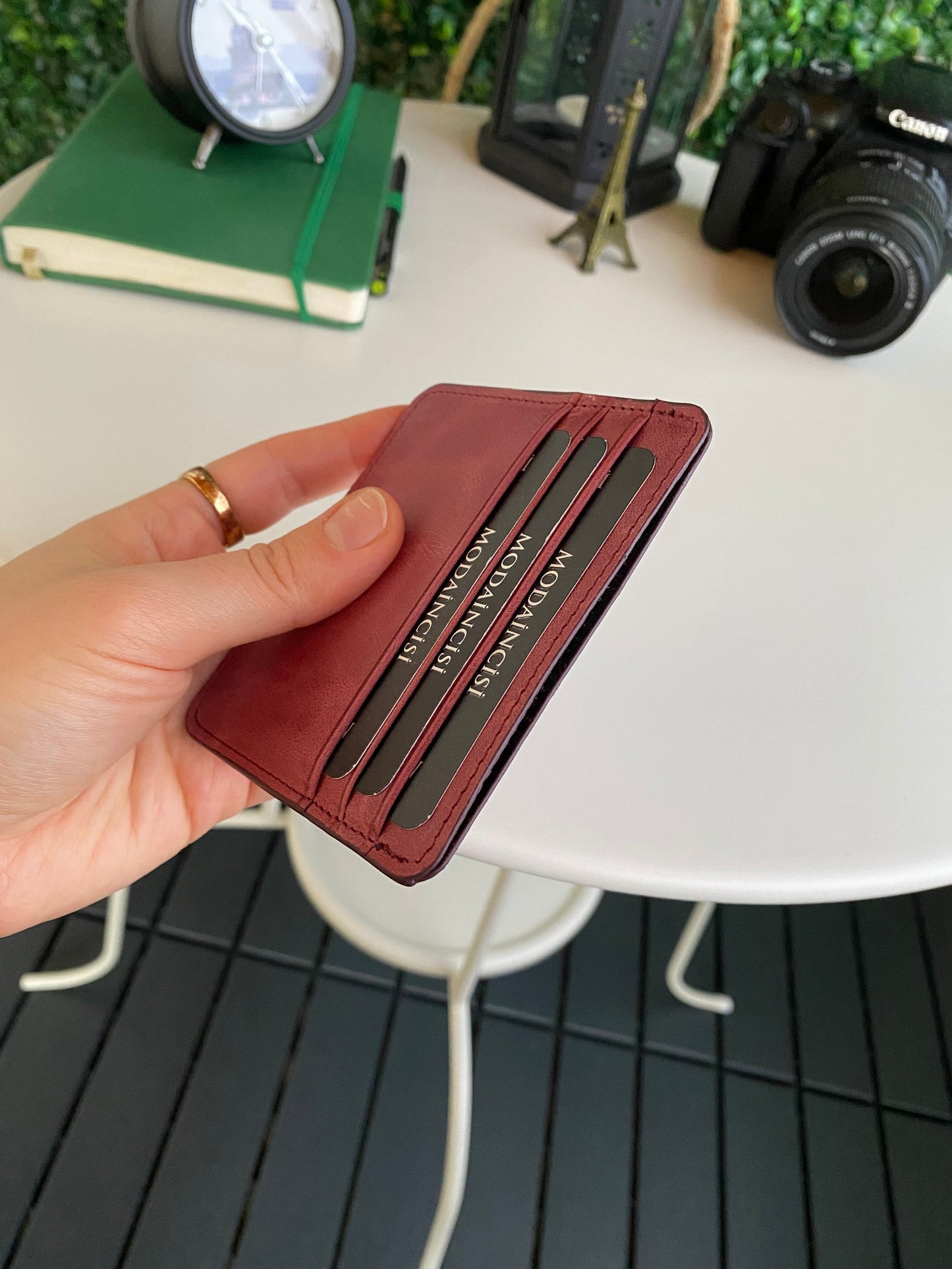 Ariza - Genuine Leather Slim Cardholder