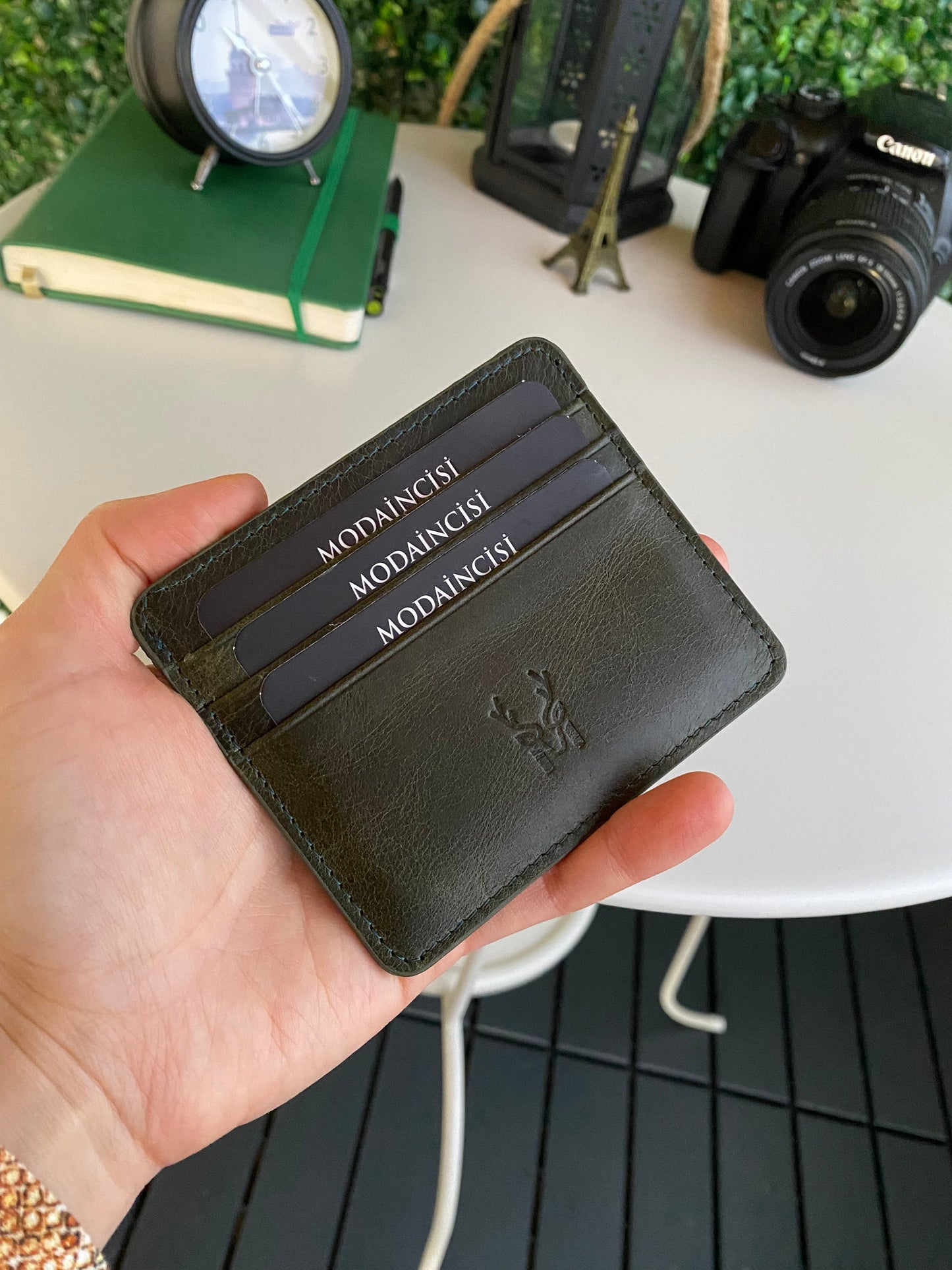 Ariza - Genuine Leather Slim Cardholder