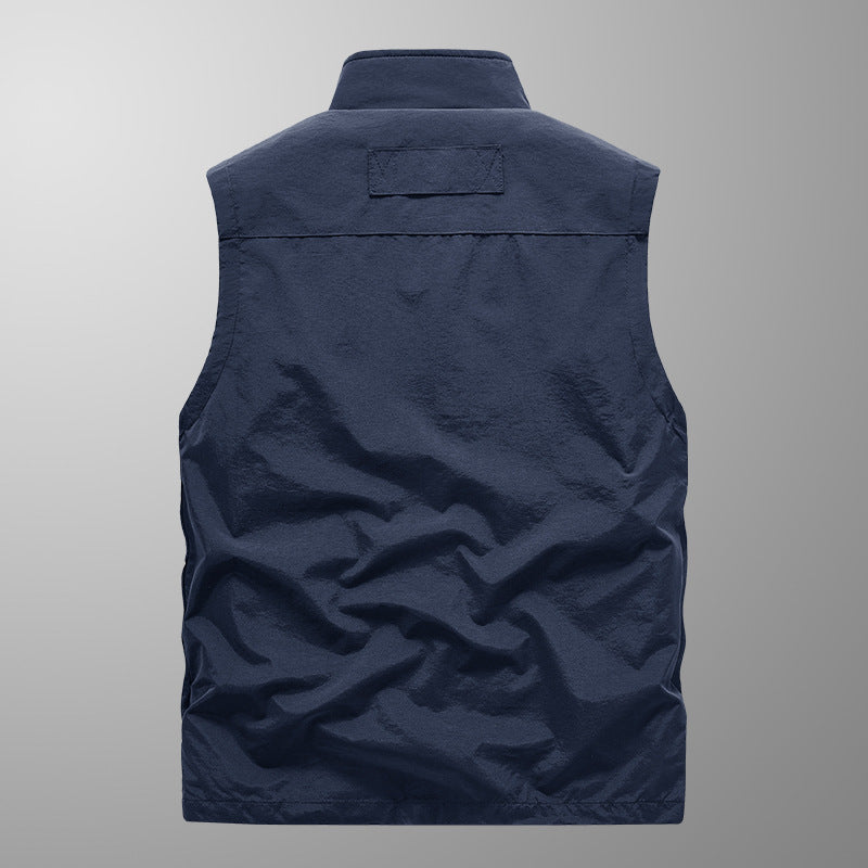 Outdoor Casual Vest Men's Spring And Autumn Thin Multi-pocket and easy to pack for your travel needs